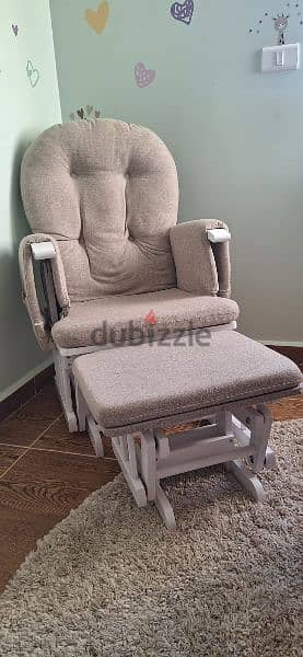 Breastfeeding mila chair