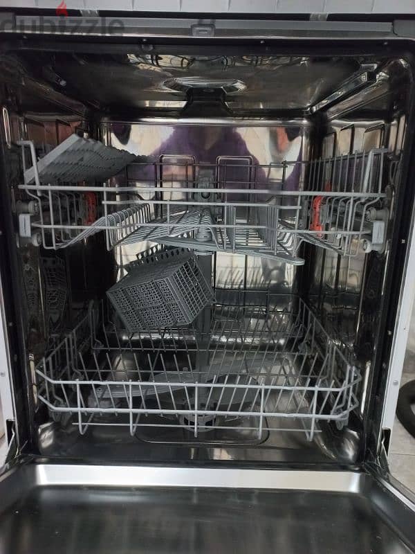 ariston dishwasher 2