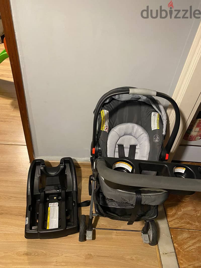 Graco Stroller + Car Seat 2