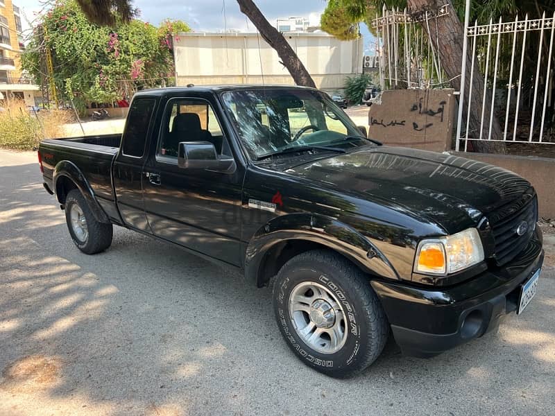 Ford Ranger sport truck 2 wheel 0