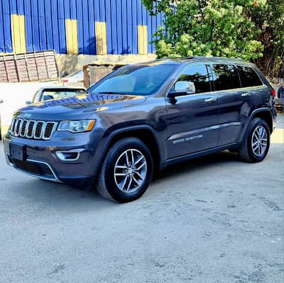 JEEP Grand Cherokee 2017 LIMITED V6 4WD 99000 miles اجنبي شبه جديد