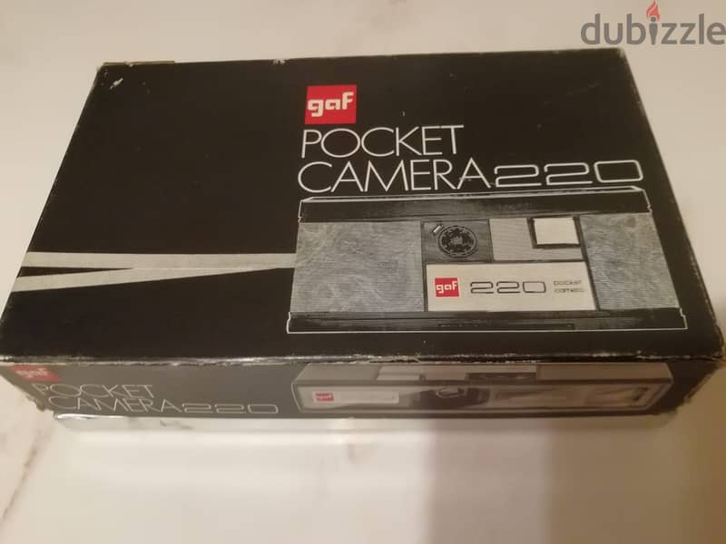 Vintage GAF 220 film pocket camera in box made in Japan still in mint 5