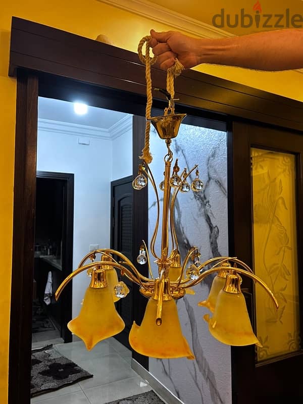 6 lamps chandelier - ثريا ٦ لمبات 3