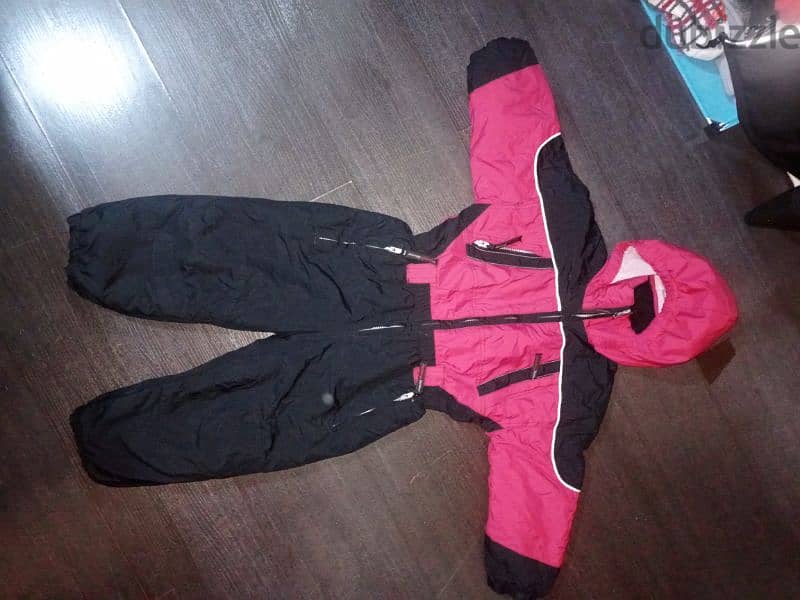 snow suit 5/6 years 2