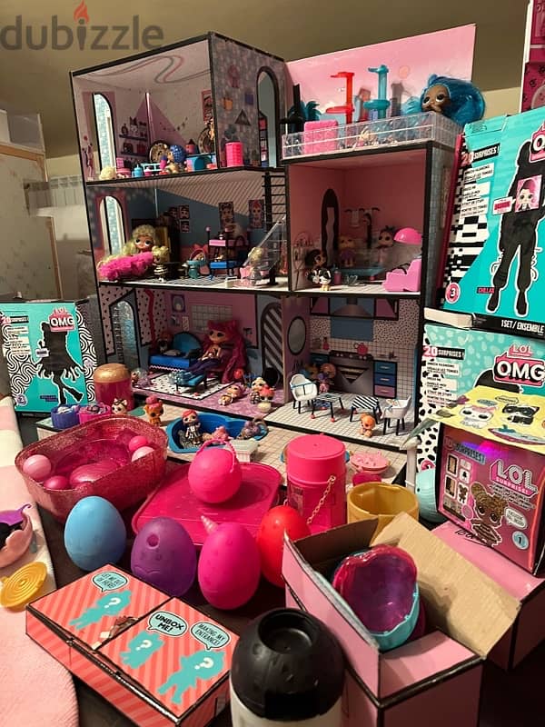 LOL Dollhouse + Dolls + Accessories 7