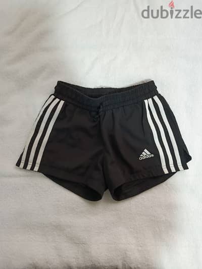 1 short and 3 t-shirts-authentic adidas