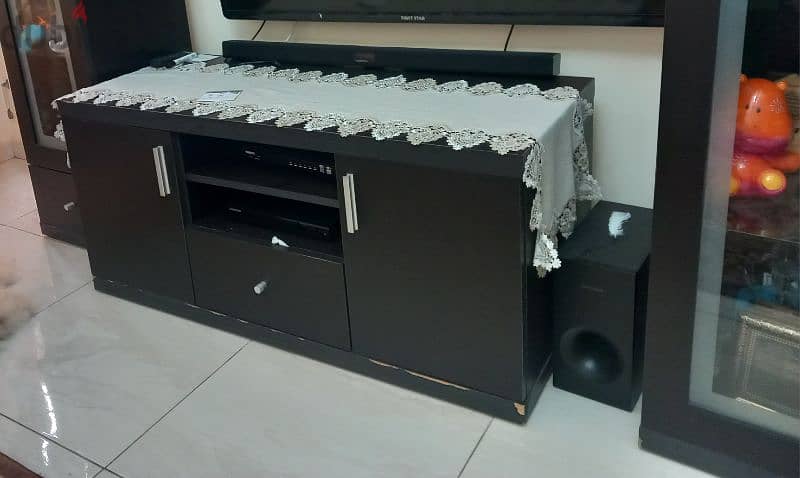 tv unit 1