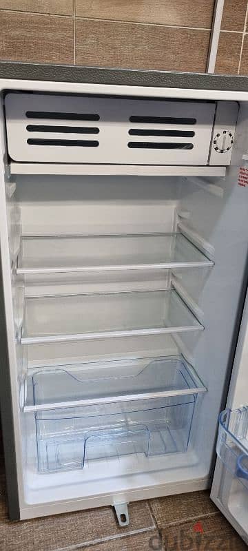 General fridge 1