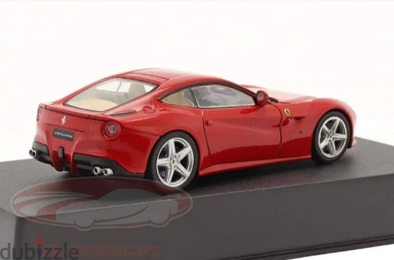 Ferrari F12 Berlinetta 2012 diecast car model 1;43. 3