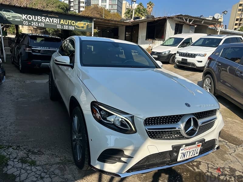 Mercedes-Benz GLC-Class 2018 coup very clean California 0