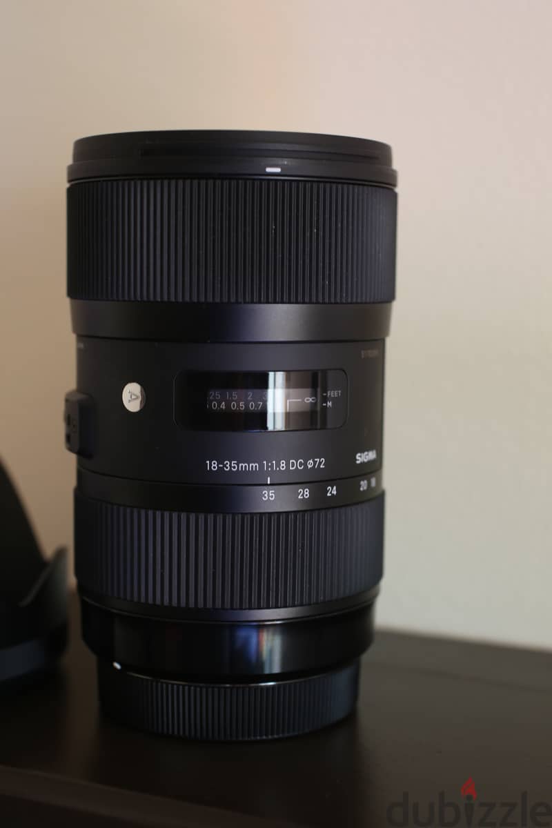 Sigma 18-35mm f/1.8 DC HSM Art Lens for Canon EF 5