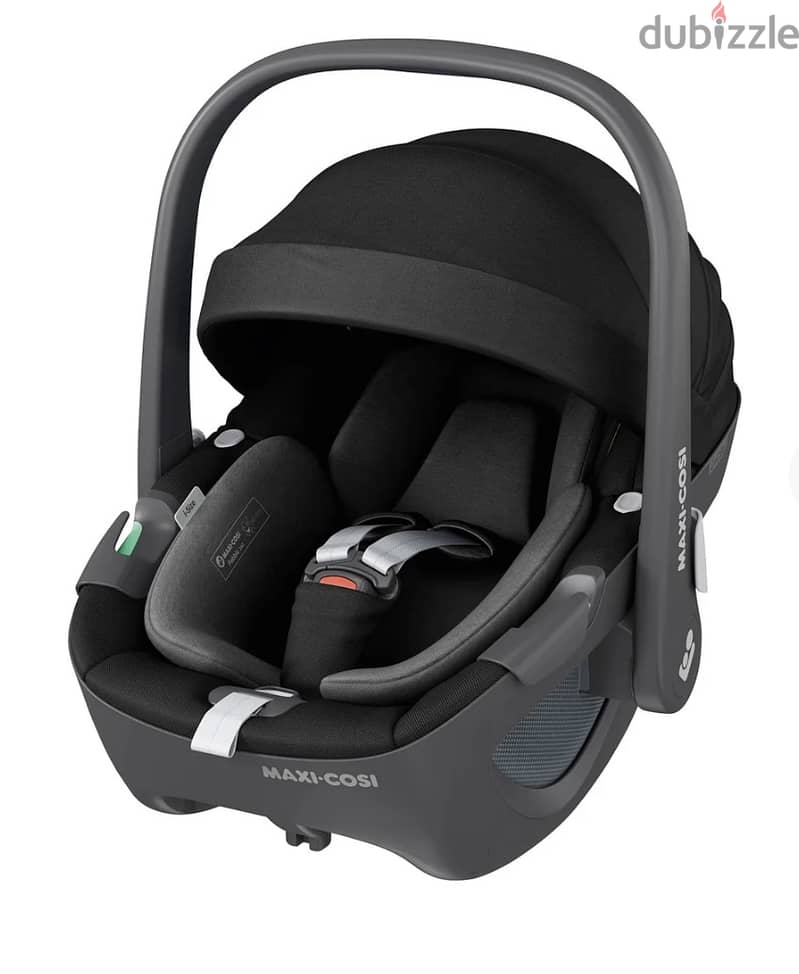 Maxi cosi baby car seat - Pebble 360 1