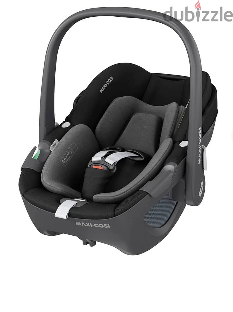 Maxi cosi baby car seat - Pebble 360 3