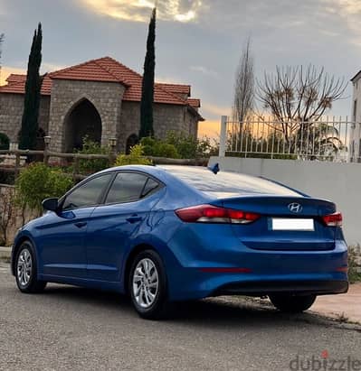 Hyundai Elantra 2017