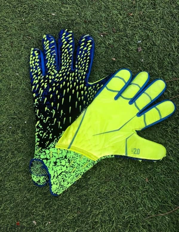 Goalkeeper gloves for sale 1