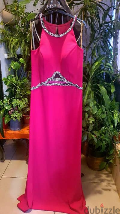 1 time used dress for classic Events size 46