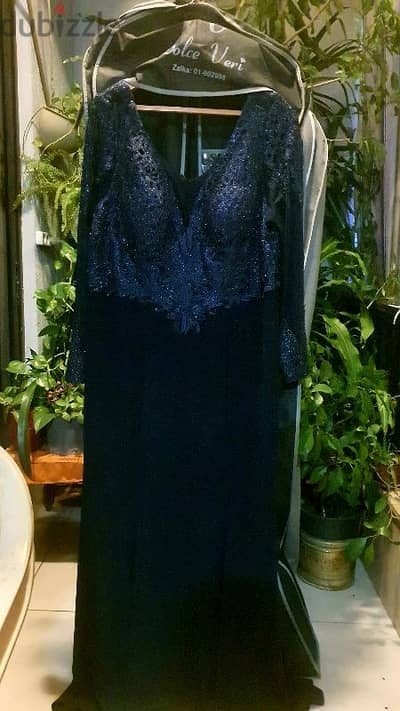 1 time used classic dress/ size 50