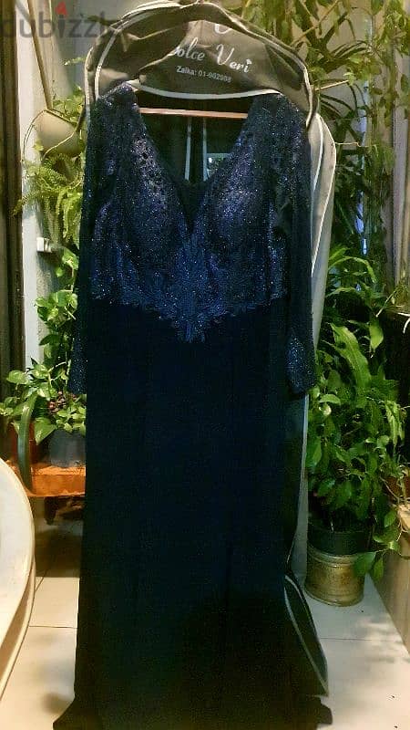 1 time used classic dress/ size 50 0