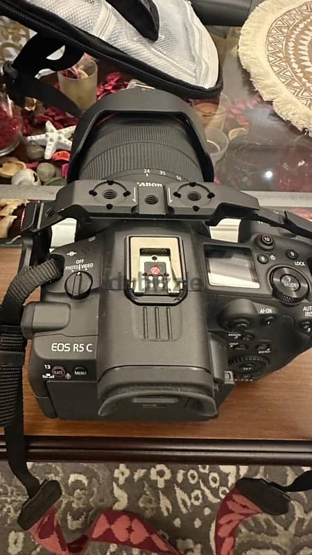 camera canon r5c with all accessoried and ronin rc4 combo 1