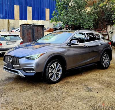 INFINITI QX30 2018 AWD 2.0T LUXURY BLACK EDITION FULL 84000 miles