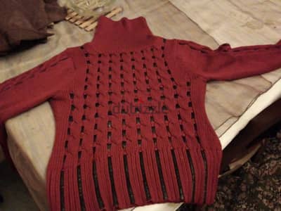 wool sweater كنزة صوف