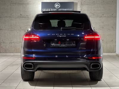 Porsche Cayenne 2016 1 Owner 70.000 km Porsche Approved