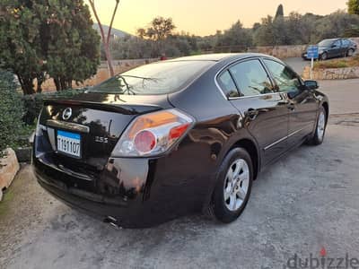 Nissan Altima 2009