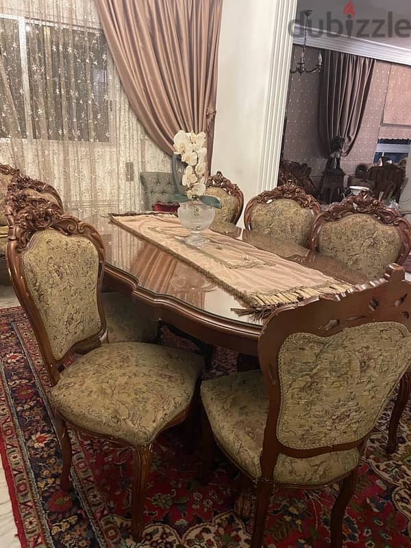 Elegant Classic Dining Room Set 2