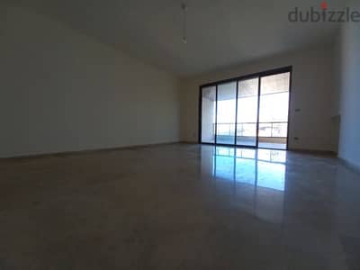 A 170m2 apartment with a sea and mountain view for sale in Elissar