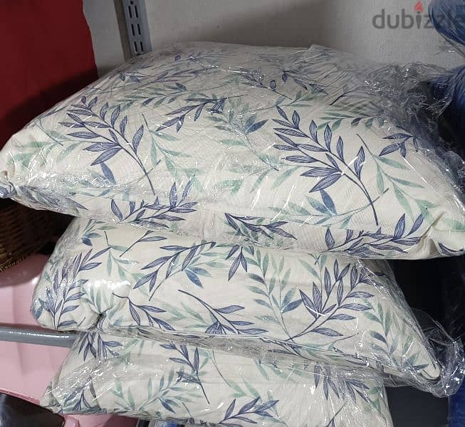 Bamboo Outdoor Excellent Condition plus new cushion 4