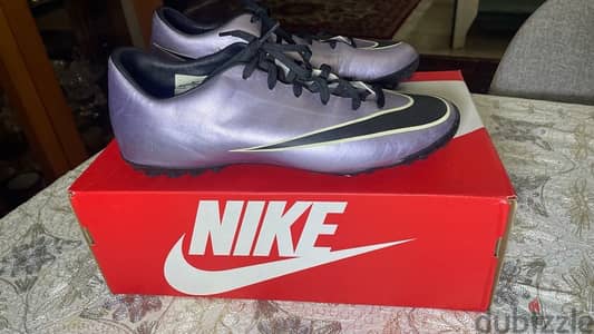 nike mercuriale 42.5