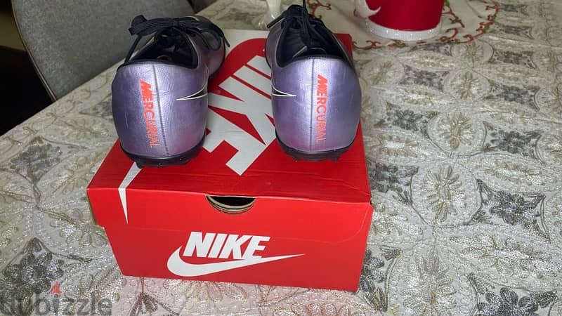 nike mercuriale 42.5 from mikesport 1