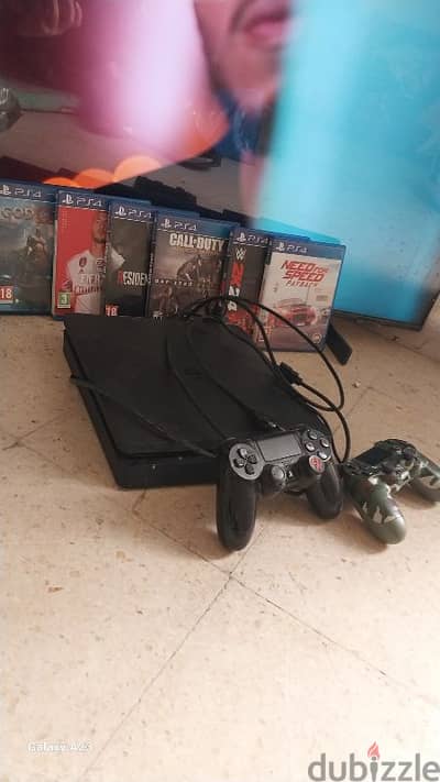 ps4 slim 500gb very clean