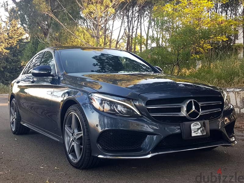 Mercedes C300 2015 4Matic - Clean Carfax 0