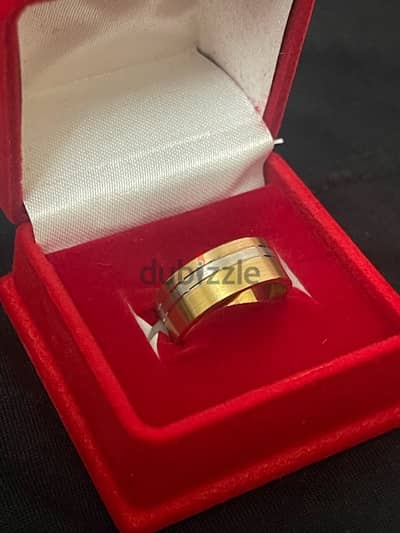 New Gold Ring 18 K Very Special