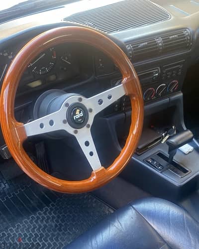 amazing vintage RAID MOMO steering wheel for bmw e21 e28 e30 e34