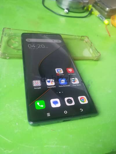 Tecno spark 20 pro+