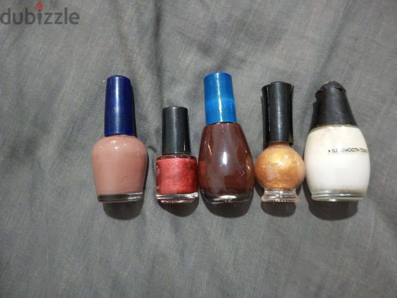 nail polish 16