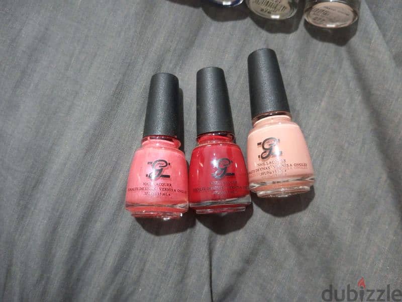 nail polish 18