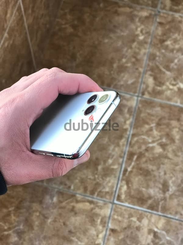 iphone 11 pro 256 gb all working not refurbished 2