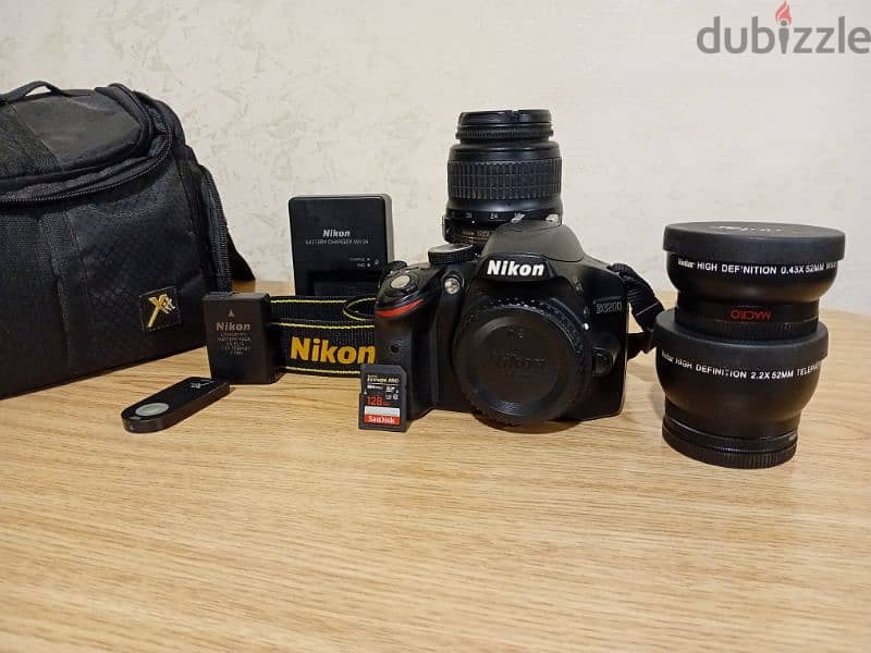 Nikon D3200 used like new low shutter count 0