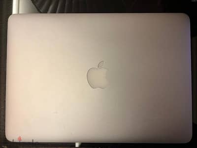 Macbook pro 11,1