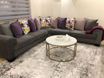 Living Room زاوية لغرفة جلوس بحالة ممتازة – مرتبة جدًا