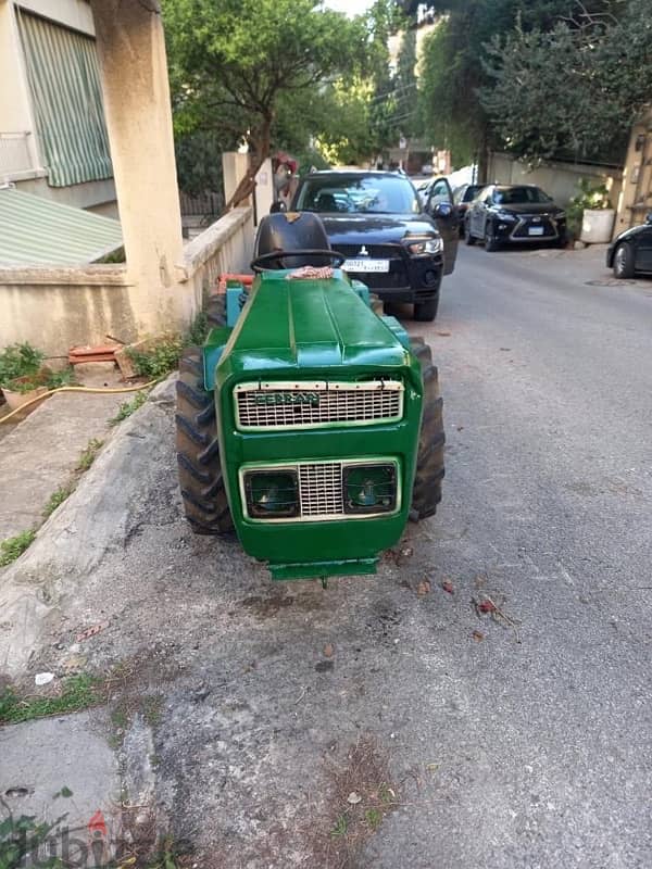 Tractor ferrari 1