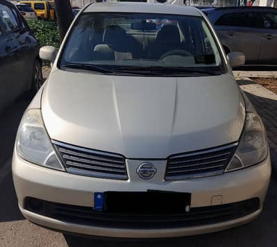 Nissan Tiida 2007