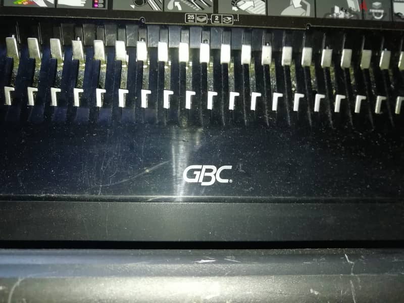 GBC combbind paper binding manual machine 2