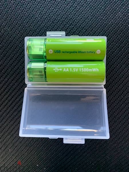 Rechargeable AA Batteries 0