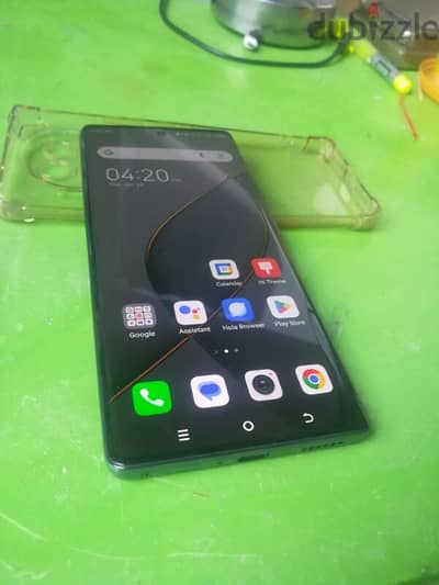 Tecno spark 20 pro plus