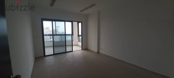 RWK123AM - Office For rent In Haret Sakher - مكتب للإيجار في حارة صخر