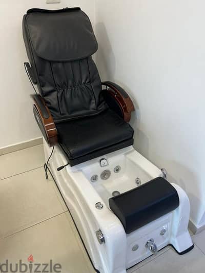 pedicure chair (massage)